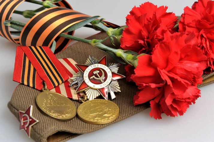С Днем великой Победы!